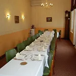 Logis Hotel&restaurant De La Basilique 3* Albert