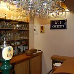 Logis & Restaurant De La Basilique Hotel 3*