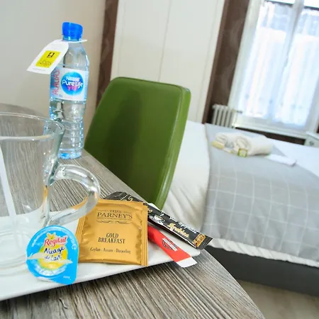 Logis Hotel&restaurant De La Basilique 3*