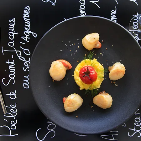 Hotel Logis & Restaurant De La Basilique Albert