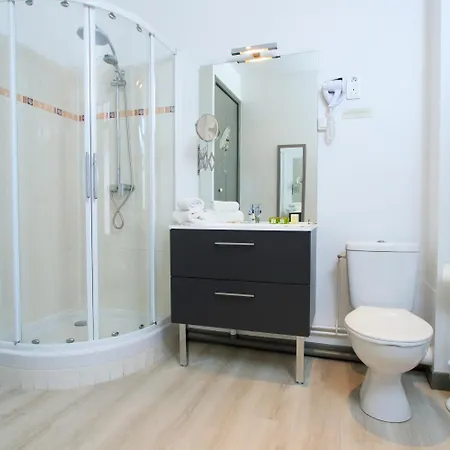 Logis Hotel&restaurant De La Basilique 3*