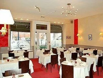 Logis Hotel&restaurant De La Basilique