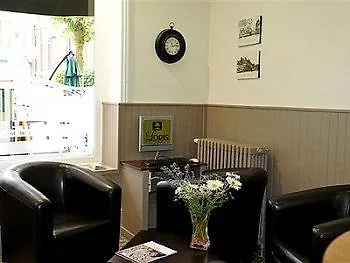 Logis & Restaurant De La Basilique Albert