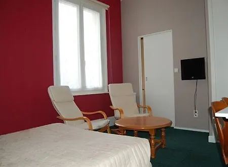 Hotel Logis & Restaurant De La Basilique