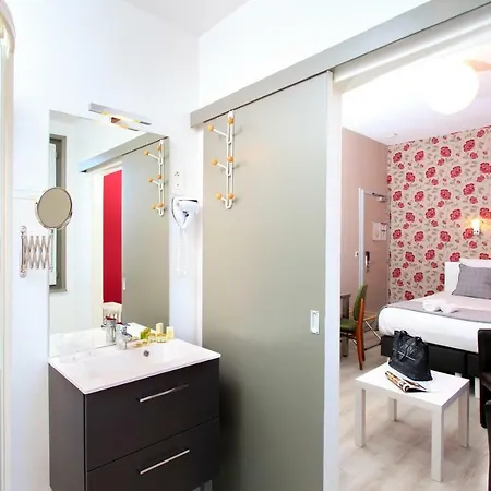 Hotel Logis & Restaurant De La Basilique Albert