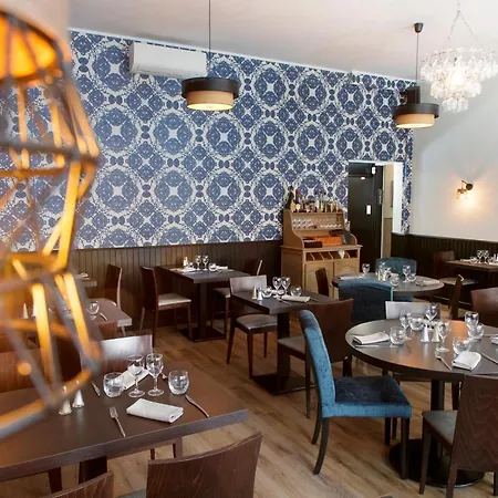 Hotel Logis & Restaurant De La Basilique Albert