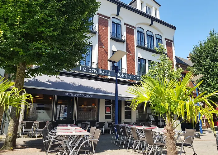 Logis & Restaurant De La Basilique Hotel 3*