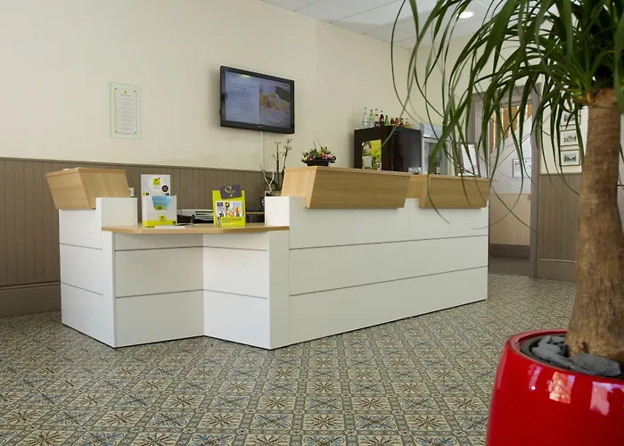 Logis Hotel & Restaurant De La Basilique Hotel