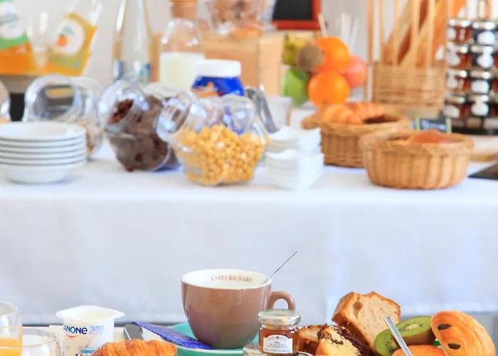 Logis & Restaurant De La Basilique