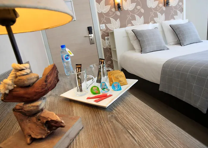 Logis Hotel & Restaurant De La Basilique