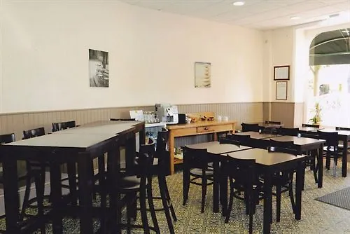 Logis Hotel & Restaurant De La Basilique 3*